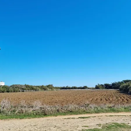 Nyaraló Charmante Maison Proche